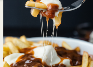 Delicious Canadian Poutine Recipe