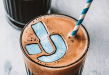 TikTok Viral Iced Cracking Latte